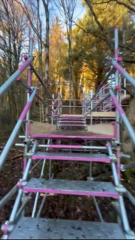 Strines4